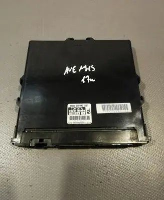 Toyota Avensis T270 Other control units/modules 8926105010