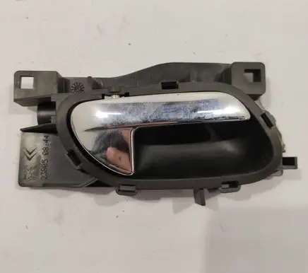 Peugeot 407 Front door interior handle 96526177