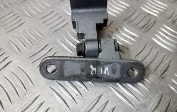 BMW 5 F10 F11 Rear door upper hinge 7185633