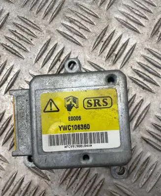 Land Rover Freelander Airbag control unit/module YWC106360 E0006 F99198018