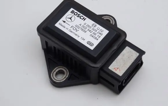 Mercedes-Benz A W168 ESP acceleration yaw rate sensor A0025426618 0265005246