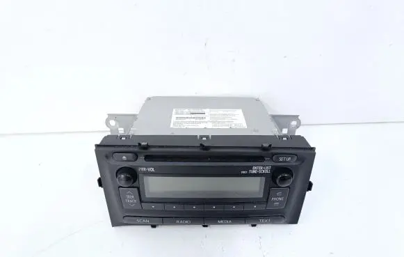 Toyota Prius c Radio/CD/DVD/GPS head unit 8612052D10 CQJS01E14D