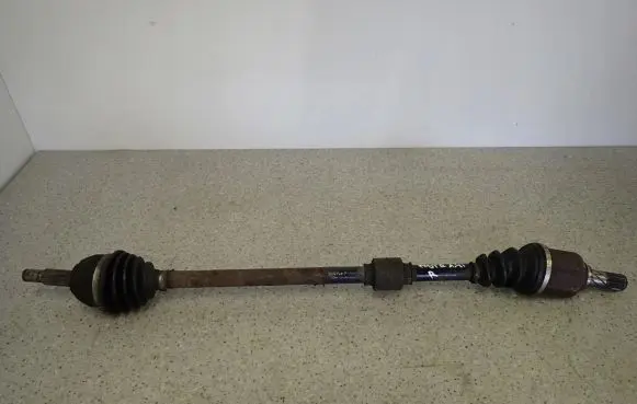 Nissan Note (E11) Front driveshaft
