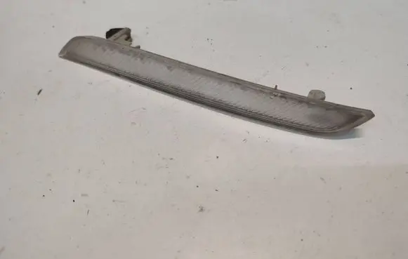 BMW X6 E71 Front reflector 7187087 63147187087