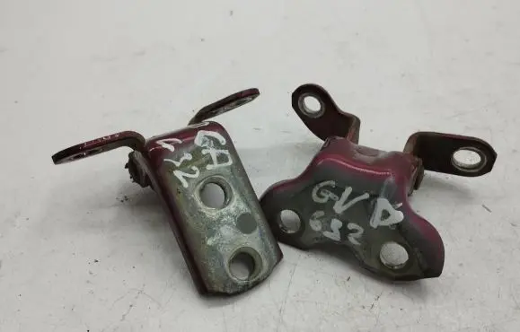 Toyota Prius (XW20) Rear door hinge set 