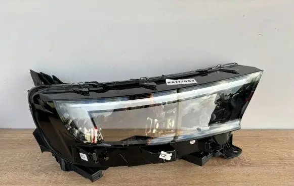 Opel Mokka B Headlight/headlamp 9834016680