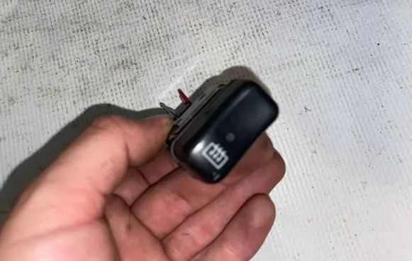 Mercedes-Benz Vito Viano W638 Windscreen/window heater switch 0035455307 A0035455307