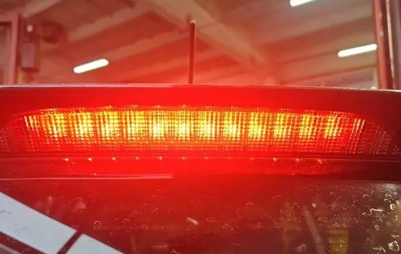 Citroen C-Crosser Third/center stoplight IMPRK1589005
