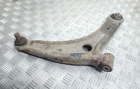 Mitsubishi Lancer VIII Front lower control arm/wishbone
