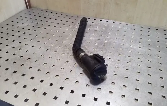 Peugeot 3008 I Oil fill pipe 9684359980
