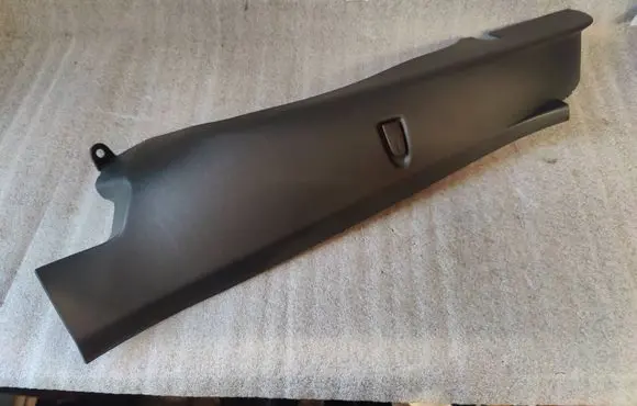 Seat Leon (5F) (C) pillar trim 5F4867765 AR338299 960195200