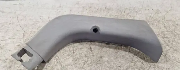 Renault Megane III Tailgate/trunk side cover trim 909030005R 634140012