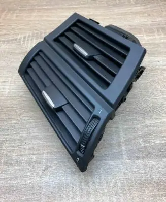 BMW X5 E70 Dash center air vent grill 7161803
