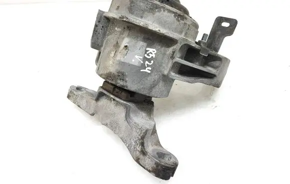 Ford Mondeo MK V Engine mount bracket DS736F012GG