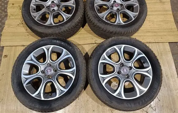 Fiat Punto Evo R16 alloy rim 
