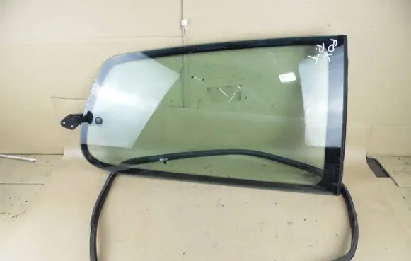 Volkswagen Fox Rear side window DOT215M130AS2 43R001151