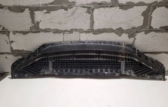 Audi RS6 C8 Front bumper skid plate/under tray 4k8807611c