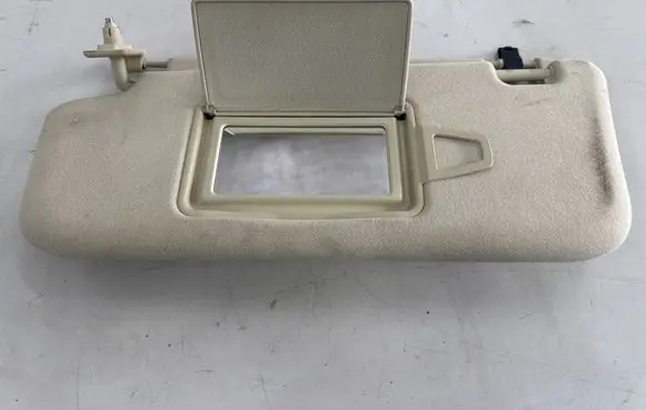 Mercedes-Benz E W211 Sun visor