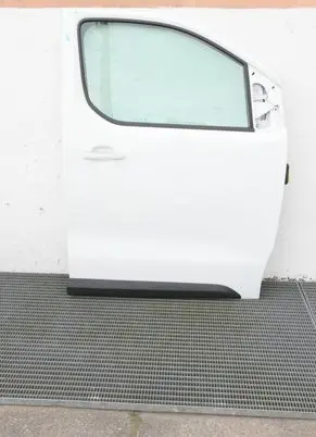 Opel Vivaro Front door