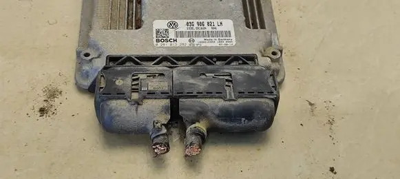 Seat Toledo III (5P) Engine control unit/module 03G906021LN 1039S16959 0281013282