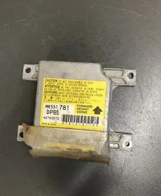 Mitsubishi Pajero Airbag control unit/module MR551781