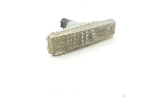 BMW 5 E39 Front fender indicator light 9407958 2496299