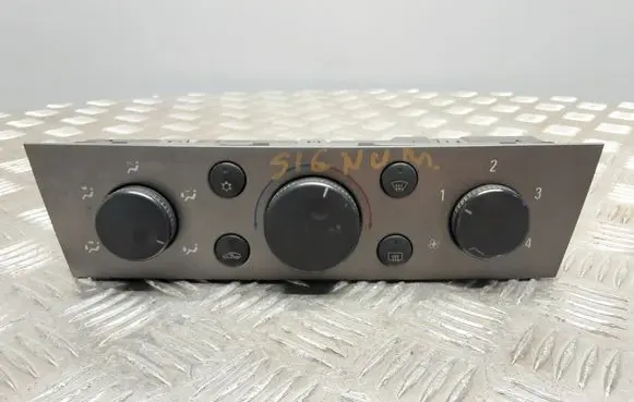 Opel Signum Climate control unit 13138190