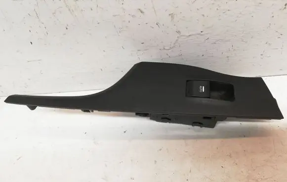 Hyundai i40 Electric window control switch 935803Z050 39R5251000