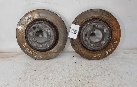 Mercedes-Benz C W205 Rear brake disc A0004231812