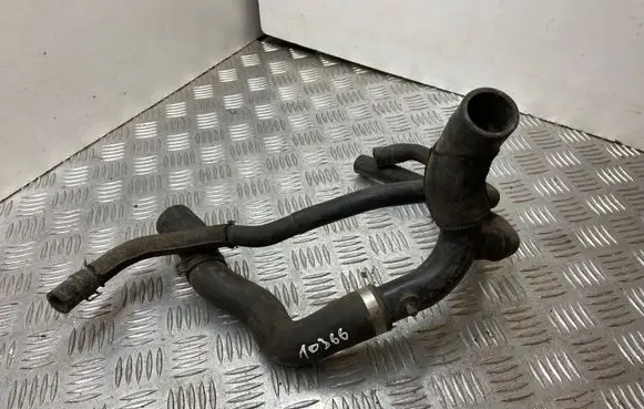 Volkswagen PASSAT B6 Engine coolant pipe/hose 3C0121087A