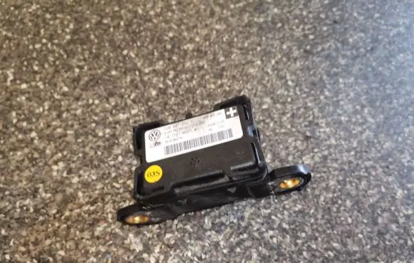 Volkswagen Transporter - Caravelle T5 ESP acceleration yaw rate sensor 7H0907652A