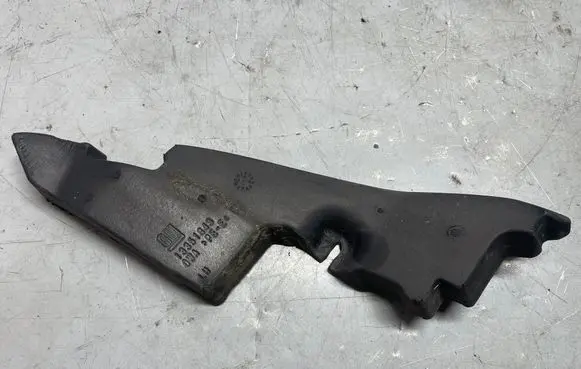 Opel Zafira C Fender foam support/seal 13351843