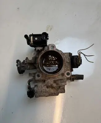 Mazda 3 I Throttle body valve 32221