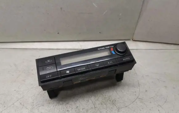 Nissan X-Trail T30 Climate control unit 275008H802 3N28234700