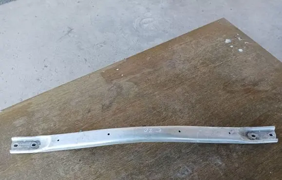 BMW X5 E70 Top upper radiator support slam panel 7228081