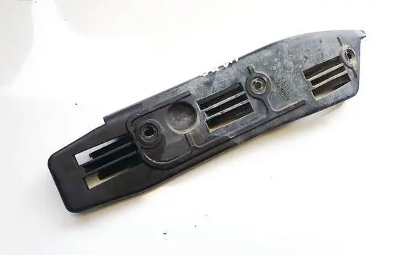 Skoda Superb B5 (3U) Front bumper mounting bracket 3U0807184