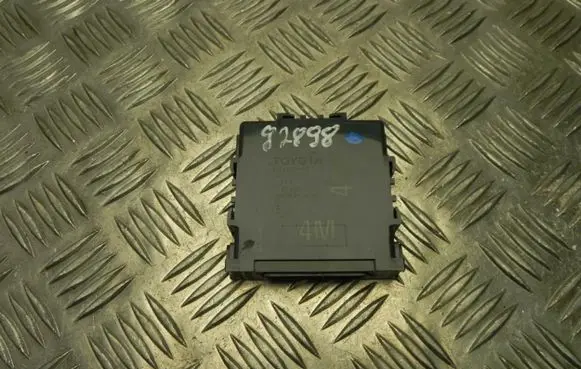 Lexus RX 330 - 350 - 400H Other control units/modules 8934048160 G2898