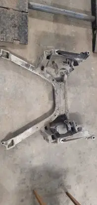 BMW 7 E65 E66 Front subframe 6752293