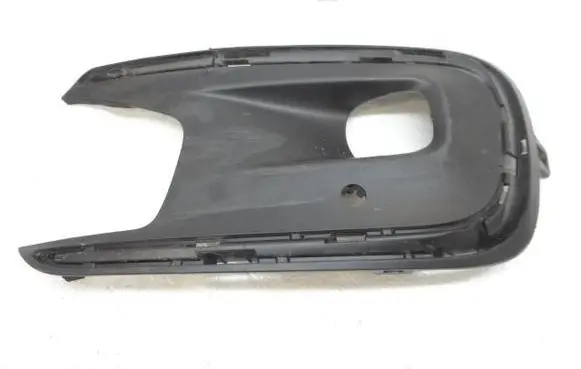 Citroen C4 II Picasso Front fog light trim/grill AA37703404
