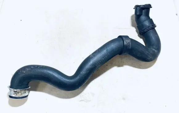Mercedes-Benz C W203 Engine coolant pipe/hose