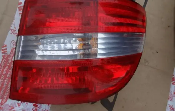 Mercedes-Benz B W245 Rear/tail lights A1698200377