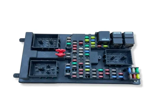 Land Rover Range Rover Sport L320 Fuse module AH2214F041BJ