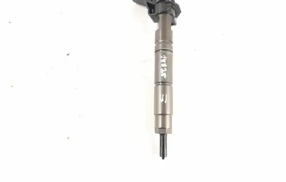 Mercedes-Benz R W251 Fuel injector 6420701387 6420701987