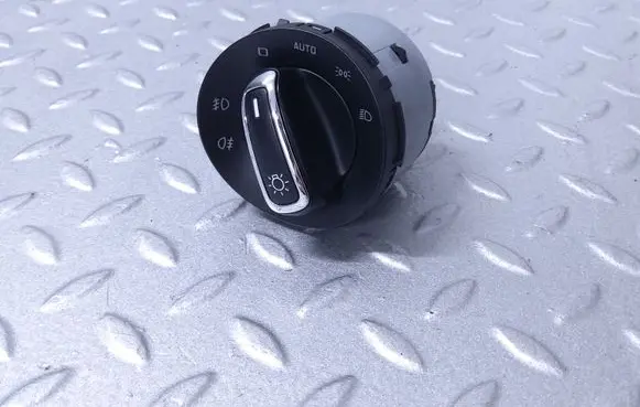 Skoda Superb B6 (3T) Light switch 3T0941431B