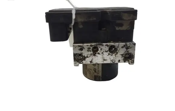 Skoda Octavia Mk2 (1Z) ABS Pump 1K0614117S 1K0907379AK