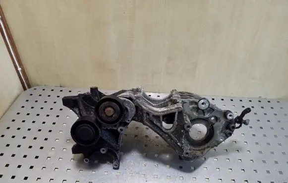 Audi A4 S4 B8 8K Generator/alternator bracket 03L903139H