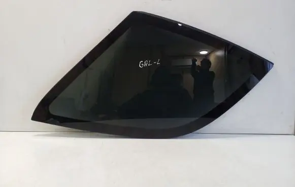 Mercedes-Benz ML W163 Rear side window A1636700312