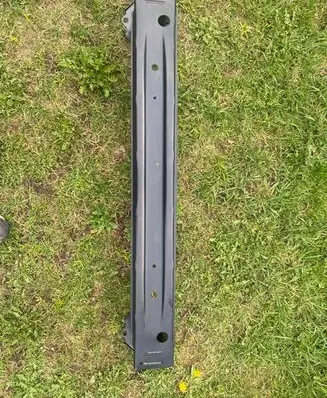 Volkswagen Touran III Rear bumper cross member 5TA807558A