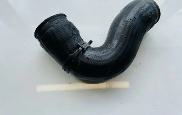 Audi A3 S3 8L Intercooler hose/pipe 1j0145838b