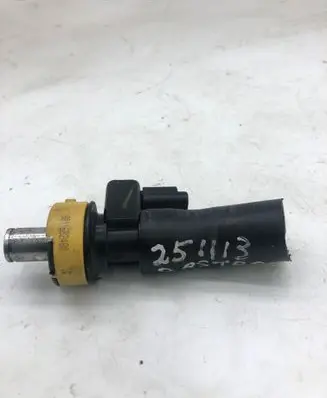 Opel Astra L Fuel pressure sensor 9811682480